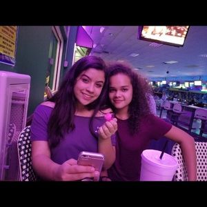 Meet your Posher, Nayeli